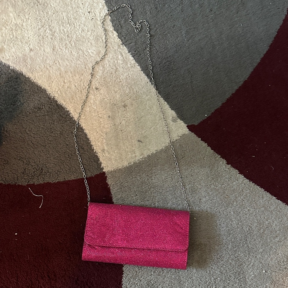 Amazon Fuchsia Clutch with Chain Strap